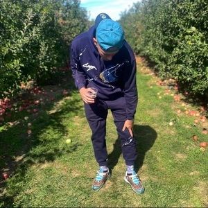 Meet your Posher, Josh